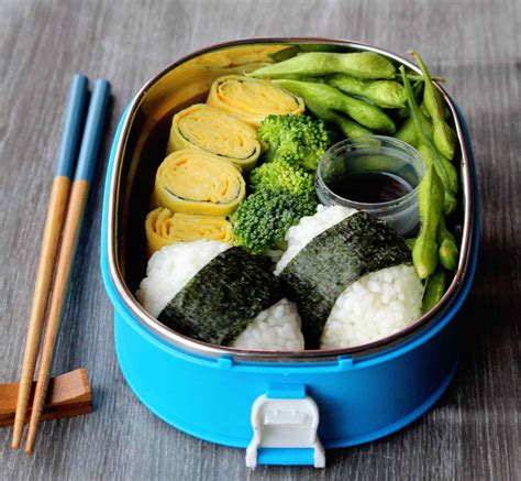 traditional japanese lunch box